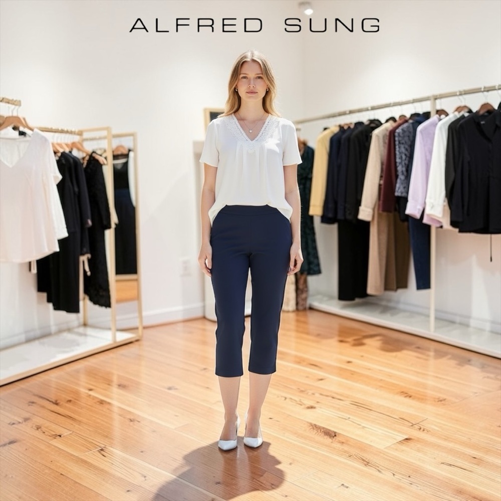 ALFRED SUNG, Navy Pull-On Capri Pants, Size 12, Stretch, Minimalist Workwear